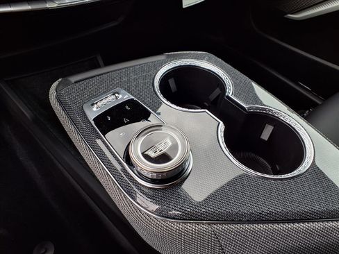 New 2026 Cadillac Optiq Sport 1 image 18