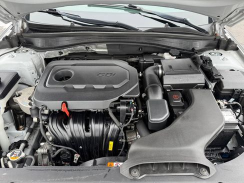 Used 2020 Kia Optima SE image 35