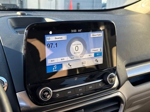 Used 2018 Ford EcoSport SE image 18