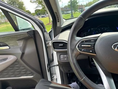 Used 2019 Hyundai Santa Fe Limited AWD/4WD image 37