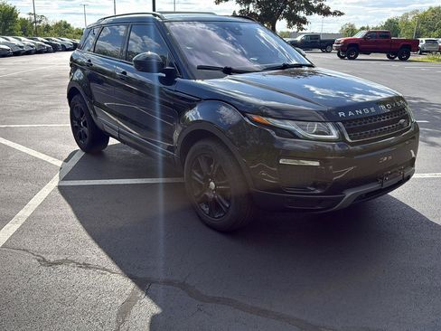 Used 2018 Land Rover Range Rover Evoque SE Premium AWD/4WD image 7