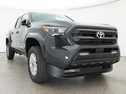 New 2026 Toyota Tacoma SR5 AWD/4WD image 11