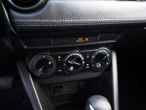 Used 2019 MAZDA CX-3 Sport image 24