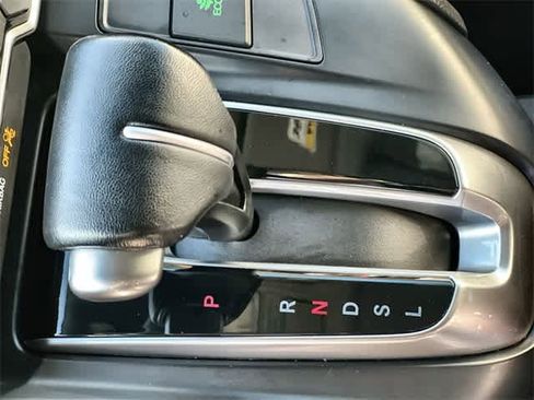 Certified 2018 Honda CR-V EX-L image 16