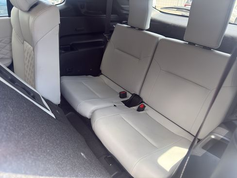 Used 2024 Mitsubishi Outlander SEL Black Edition FWD image 27