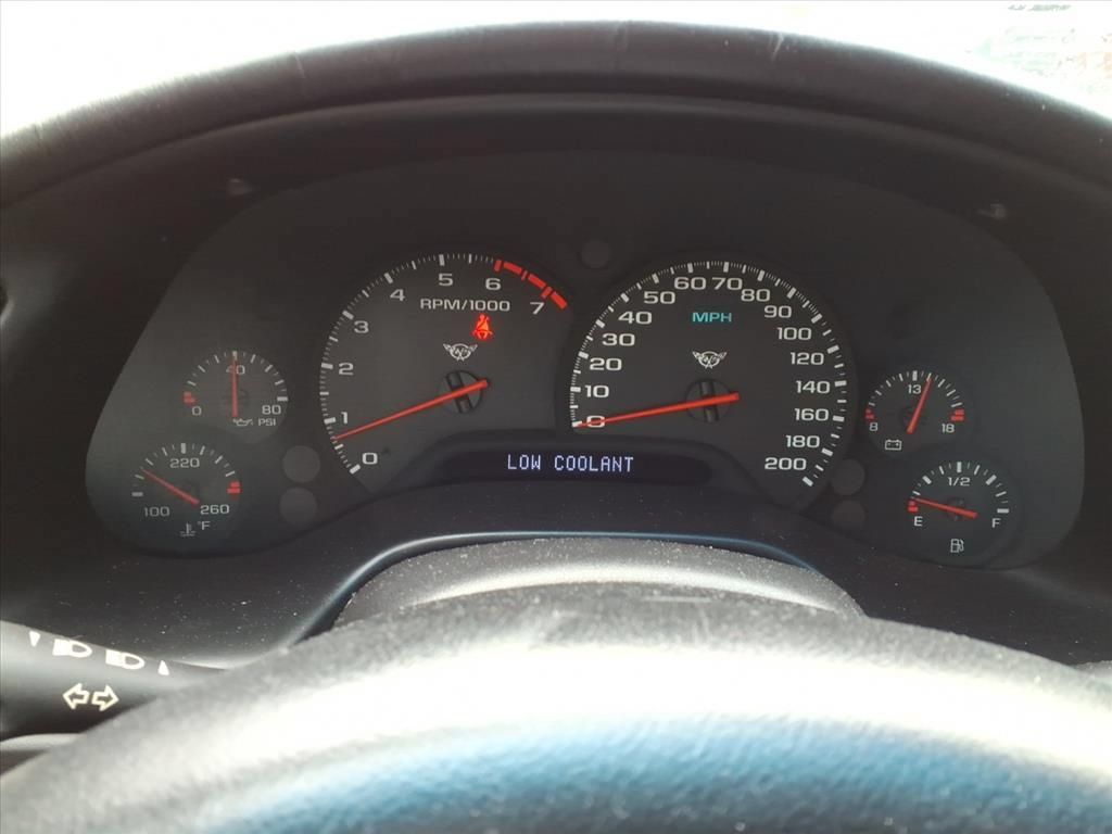 Used 1997 Chevrolet Corvette Coupe RWD image 12