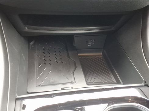 New 2026 Chrysler Pacifica Limited w/ S Appearance Package image 12