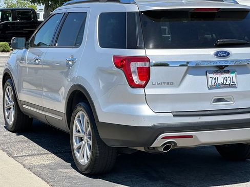 Used 2017 Ford Explorer Limited AWD/4WD image 5