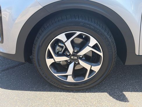 Used 2021 Kia Sportage LX w/ LX Fwd Popular Package image 9