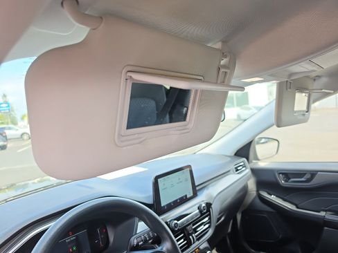Used 2025 Ford Escape Active FWD image 13