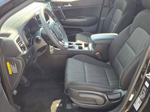 Used 2022 Kia Sportage LX FWD image 21