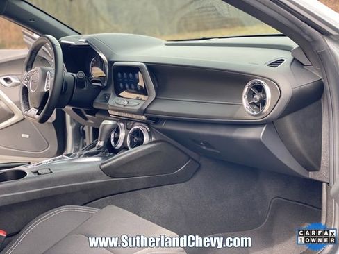 Certified 2024 Chevrolet Camaro LT w/ Technology Package RWD image 18