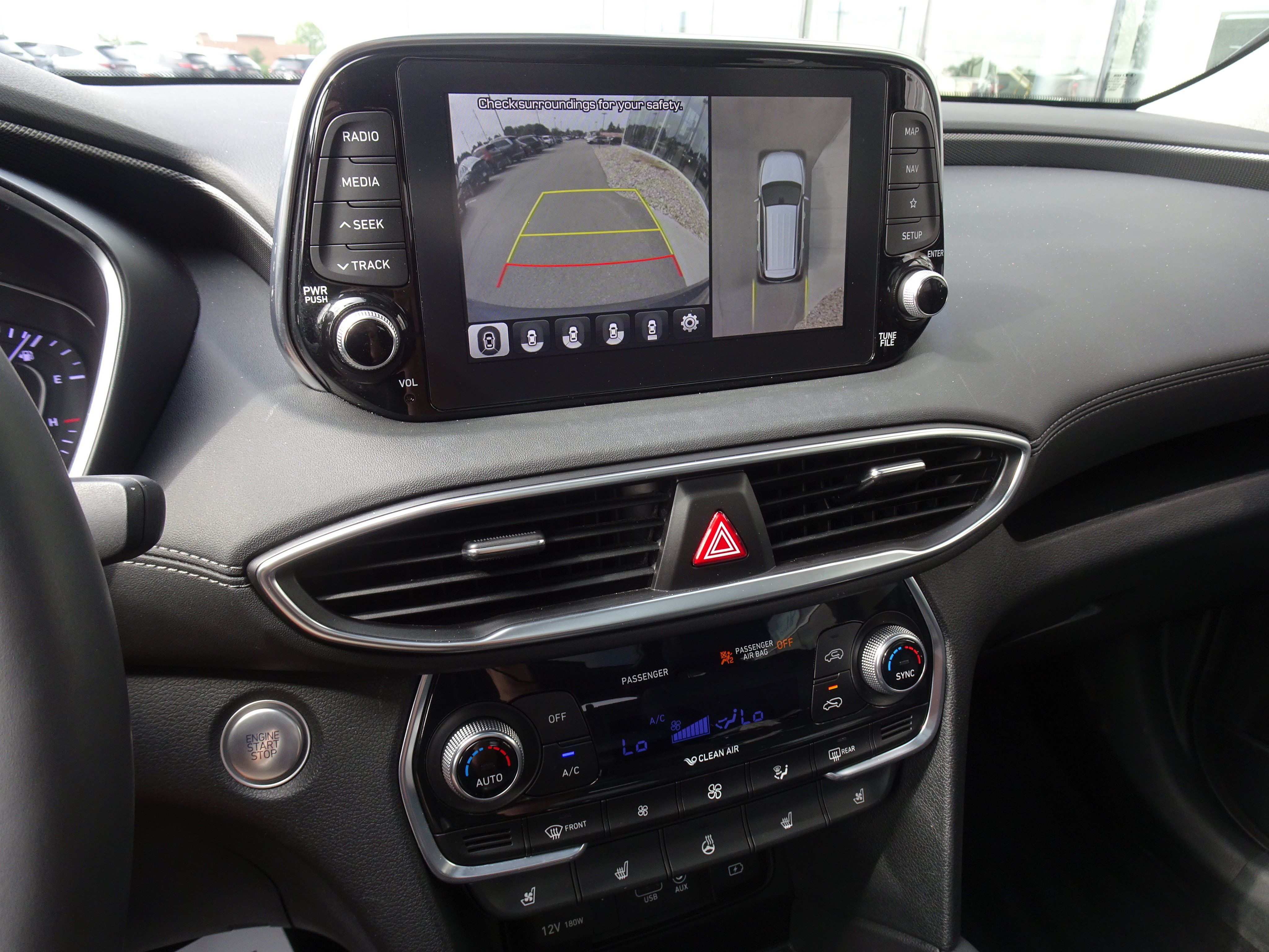 Used 2019 Hyundai Santa Fe AWD image 22