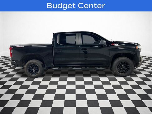 Used 2021 Chevrolet Silverado 1500 LT Trail Boss w/ Convenience Package II AWD/4WD image 2