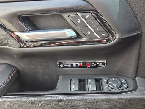 Used 2022 GMC Sierra 1500 AT4X image 18