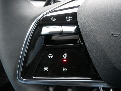 Used 2026 Cadillac Lyriq Sport image 23