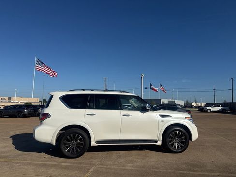 Used 2019 Nissan Armada Platinum w/ Captain's Chairs Package AWD/4WD image 26