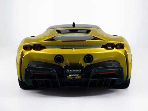 Used 2023 Ferrari SF90 Stradale AWD/4WD image 6