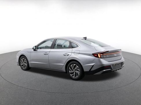 Used 2026 Hyundai Sonata Blue FWD image 7