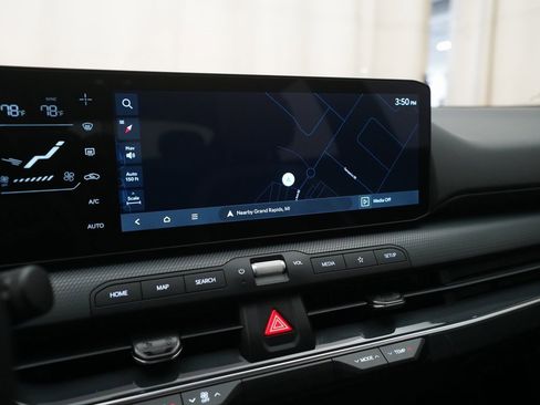 Certified 2025 Kia K4 GT-Line w/ GT-Line Premium Package image 6