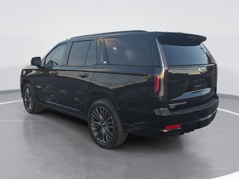 Certified 2023 Cadillac Escalade V image 5