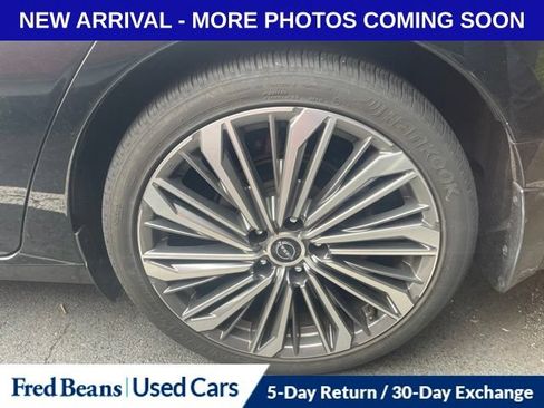 Used 2024 Nissan Altima 2.5 SL FWD image 13