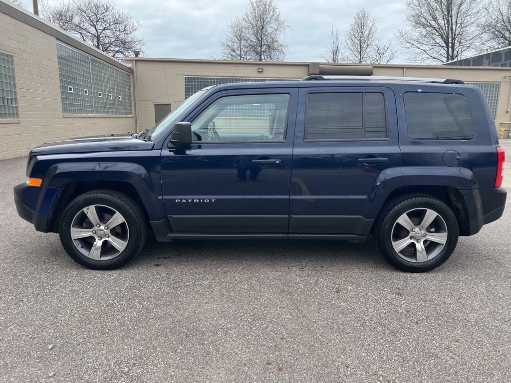 Used 2016 Jeep Patriot High Altitude FWD image 5