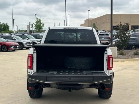 Used 2018 Ford F150 Raptor w/ Equipment Group 801A Mid image 16