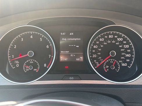 Used 2015 Volkswagen Golf S FWD image 12