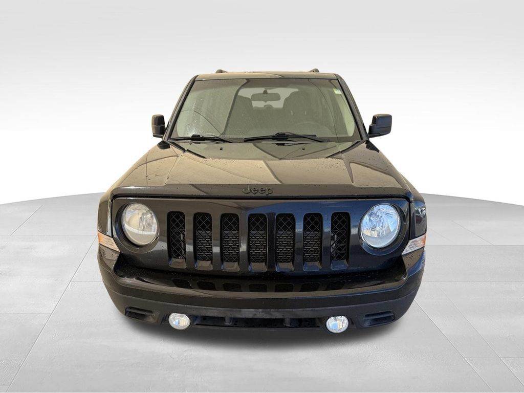 Used 2015 Jeep Patriot Sport FWD image 4
