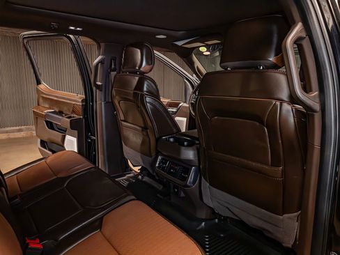 Used 2024 Ford F250 King Ranch w/ Chrome Package image 20