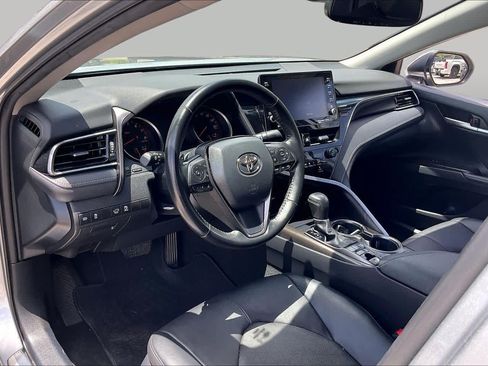 Used 2024 Toyota Camry XSE FWD image 18