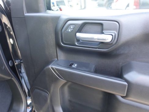 Used 2023 GMC Sierra 1500 Pro w/ Graphite Edition image 31