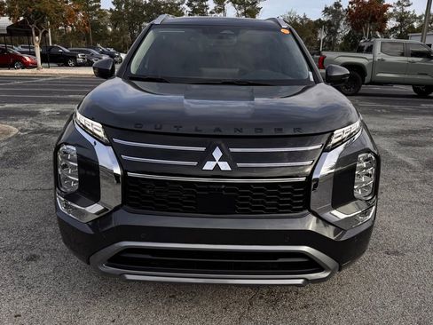 New 2026 Mitsubishi Outlander SEL FWD image 2