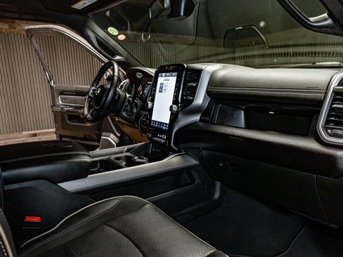 Used 2024 RAM 3500 Laramie w/ Night Edition image 16