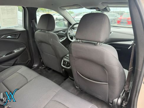 Used 2023 Chevrolet Malibu LT w/ Driver Confidence Package FWD image 17