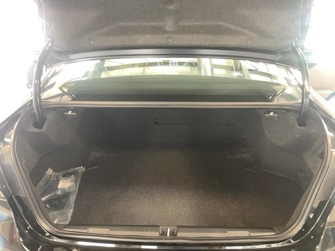 Used 2025 Subaru Legacy Premium image 21