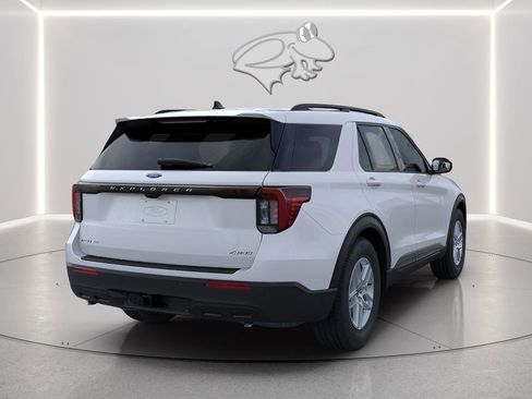New 2026 Ford Explorer Active image 6