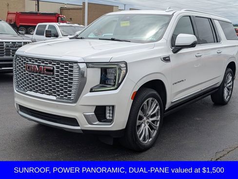 Used 2023 GMC Yukon XL Denali AWD/4WD image 4