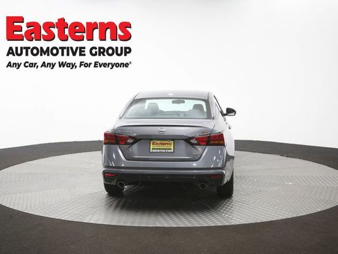 Used 2023 Nissan Altima 2.5 SR AWD/4WD image 36