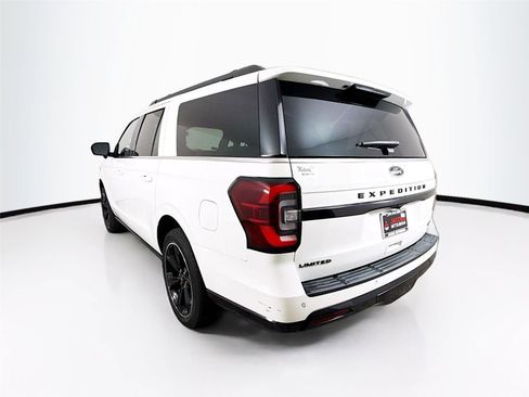 Used 2022 Ford Expedition Max Limited AWD/4WD image 24