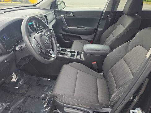 Used 2017 Kia Sportage LX FWD image 7