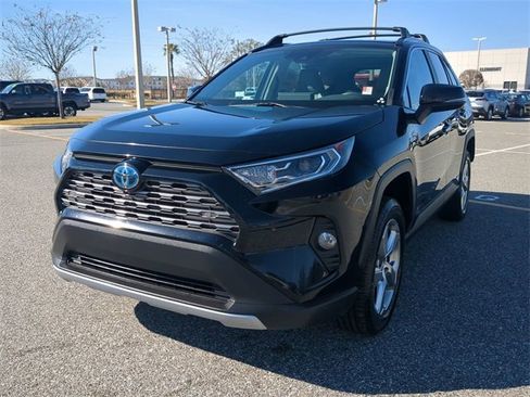 Certified 2020 Toyota RAV4 Limited image 8