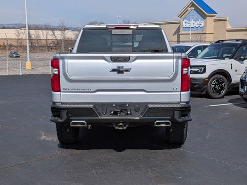 Used 2022 Chevrolet Silverado 1500 LT Trail Boss w/ LT Trail Boss Premium Package image 8