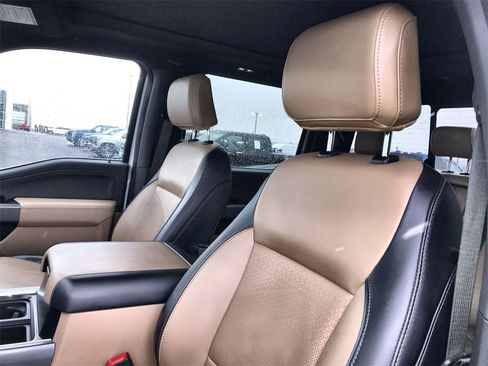 Used 2024 Ford F250 Lariat w/ Chrome Package image 11