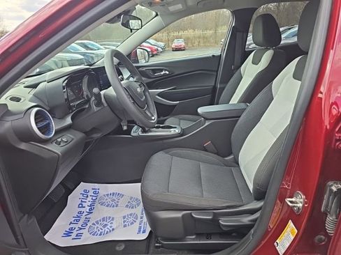 Used 2024 Chevrolet Trax LS w/ LS Convenience Package image 22