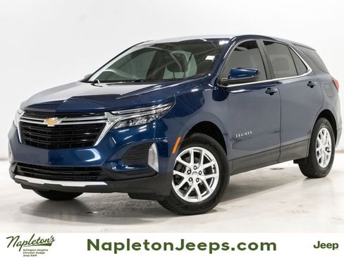 Used 2022 Chevrolet Equinox LT AWD/4WD image 1