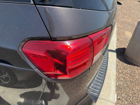 Used 2016 Kia Sedona SX FWD image 8