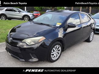 Used 2016 Toyota Corolla LE FWD video 1