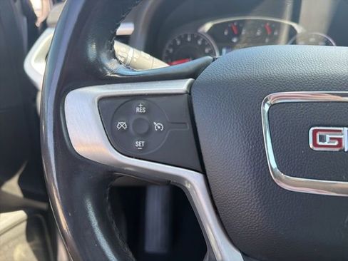 Used 2019 GMC Acadia SLT AWD/4WD image 29